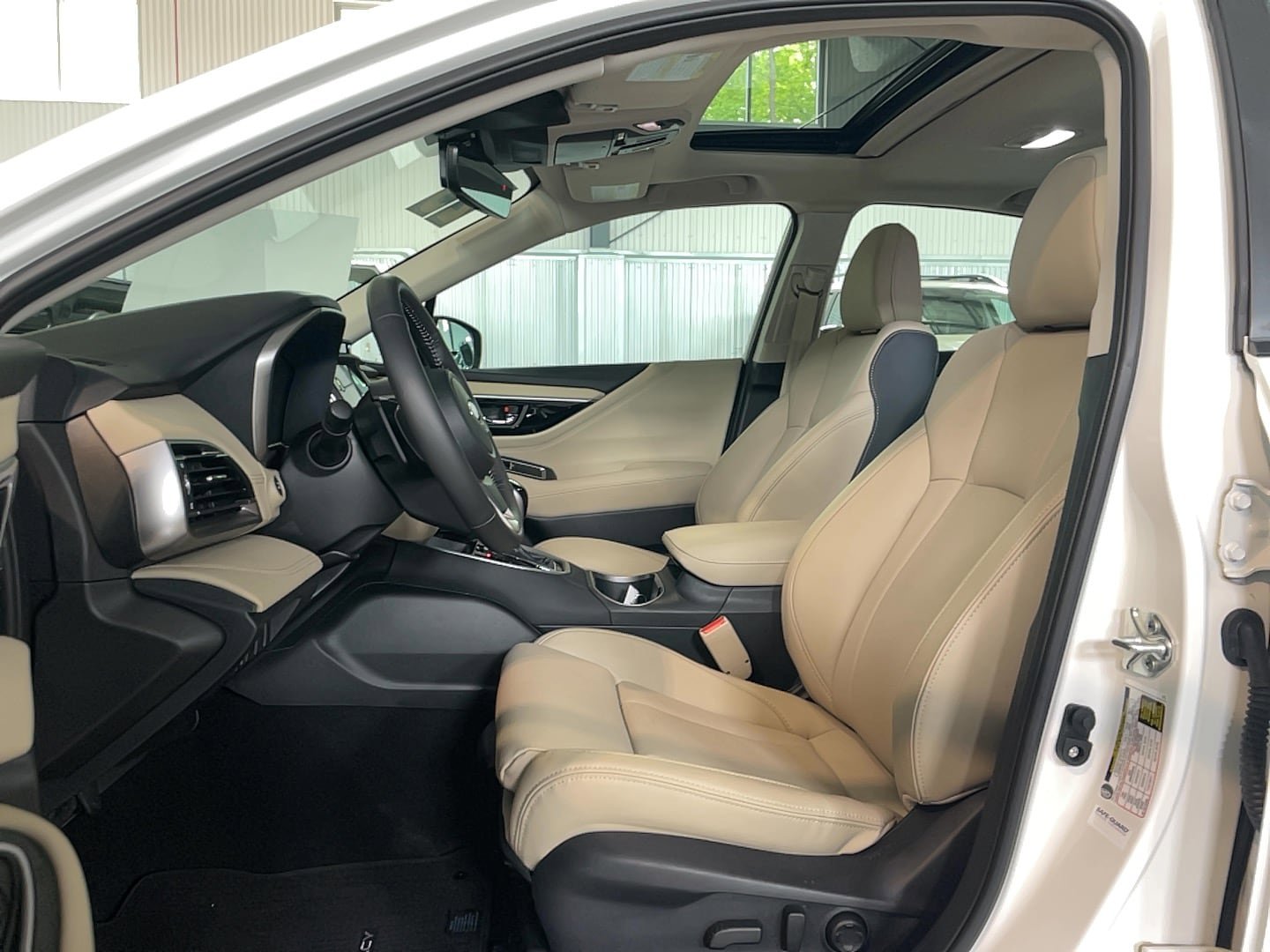Used 2025 Subaru Legacy Limited AWD/4WD image 5