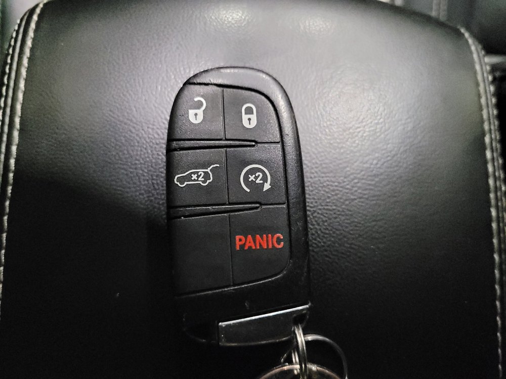 Used 2017 Jeep Grand Cherokee Limited AWD/4WD image 32