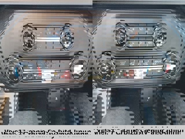 New 2026 Ford Bronco Badlands image 10