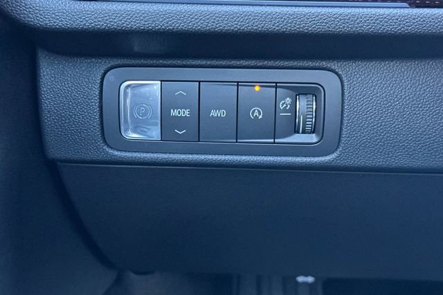 New 2026 Chevrolet Traverse Z71 w/ Enhanced Driving Package image 36