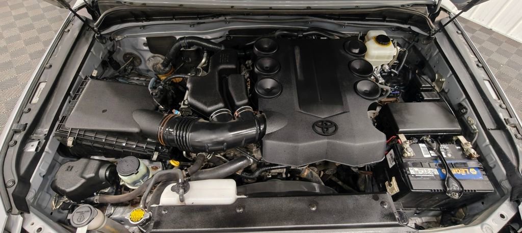 Used 2014 Toyota FJ Cruiser 4WD w/ Upgrade Package image 37