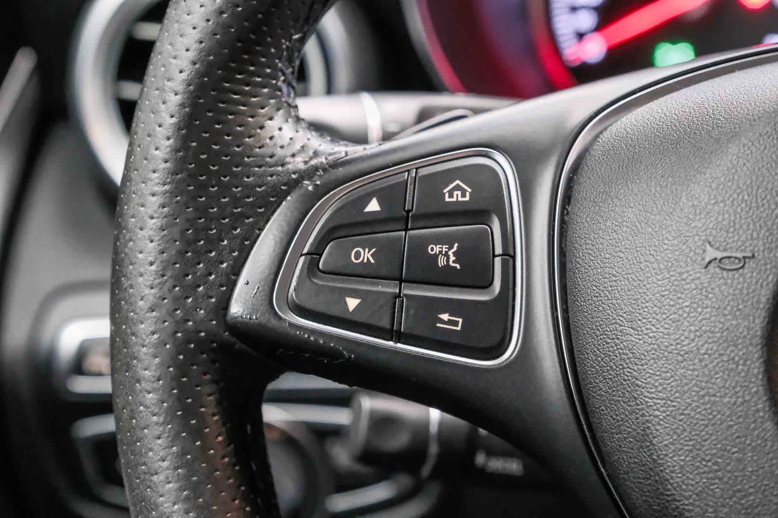 Used 2018 Mercedes-Benz GLC 300 image 21