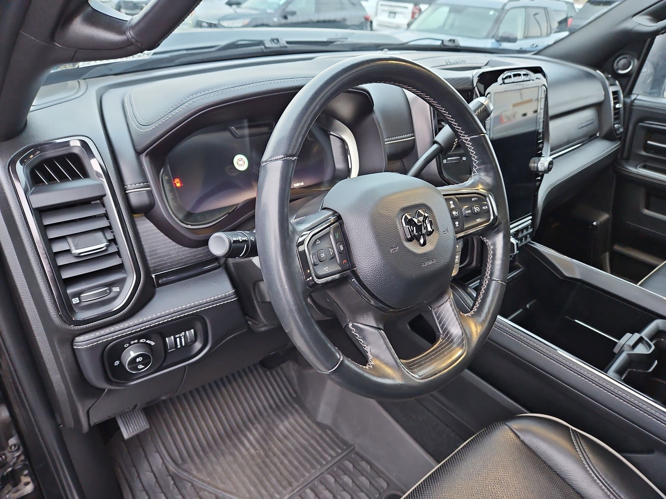 Used 2023 RAM 3500 Limited image 15