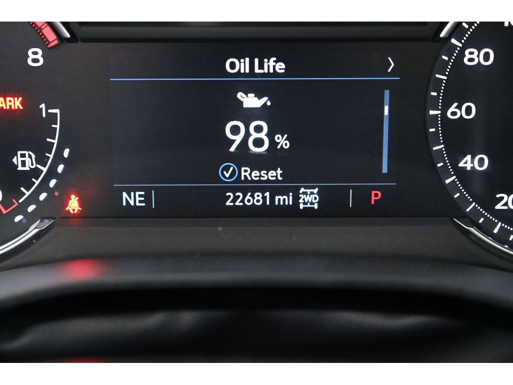 Certified 2025 Cadillac XT5 Premium Luxury image 40