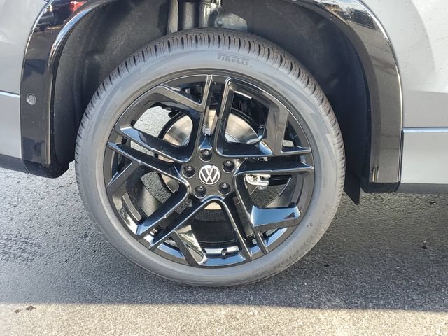 New 2026 Volkswagen Tiguan SE R-Line AWD/4WD image 5