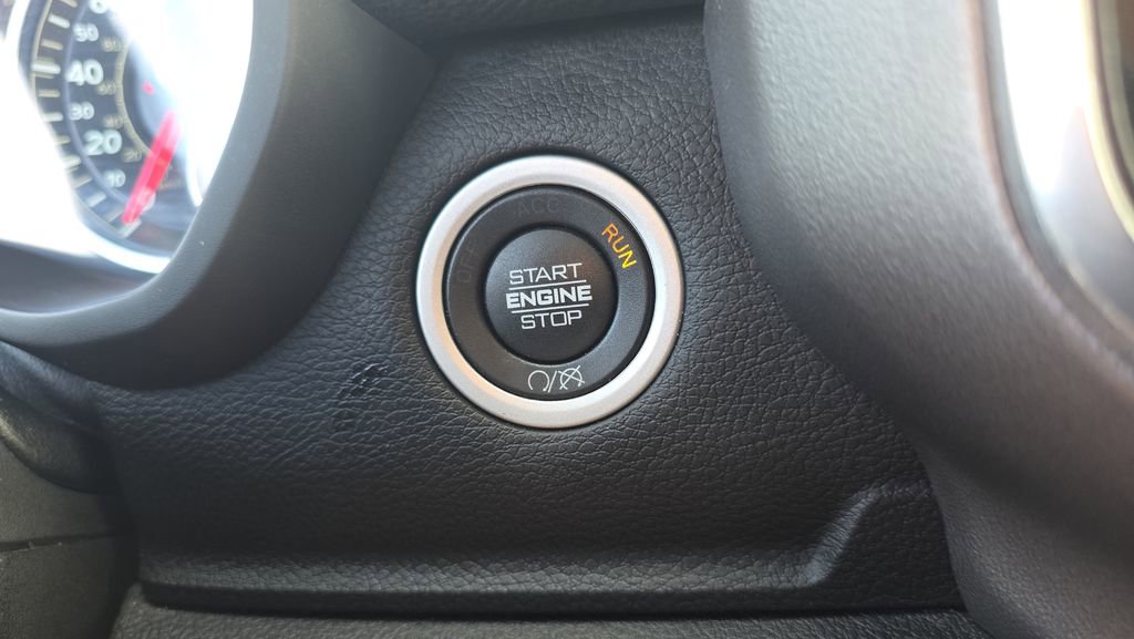 Used 2022 RAM 3500 Laramie AWD/4WD image 23