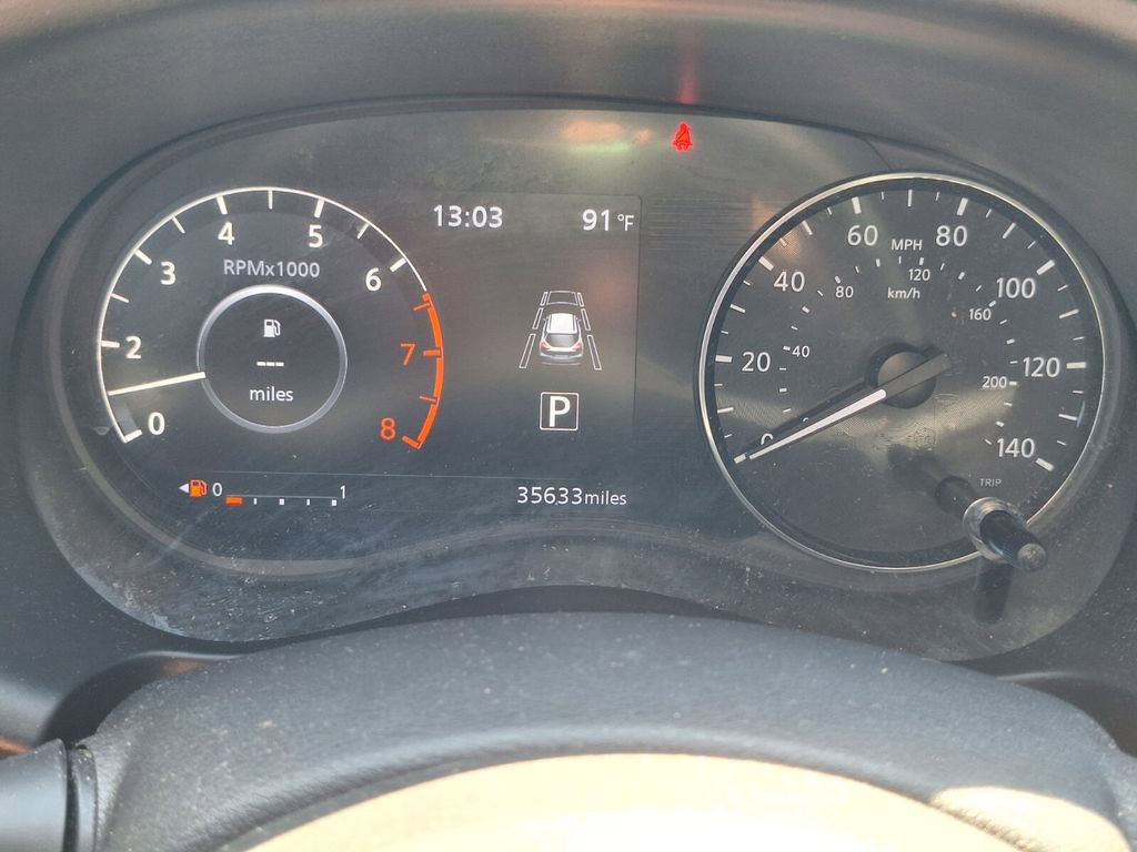 Used 2021 Nissan Kicks SR image 14