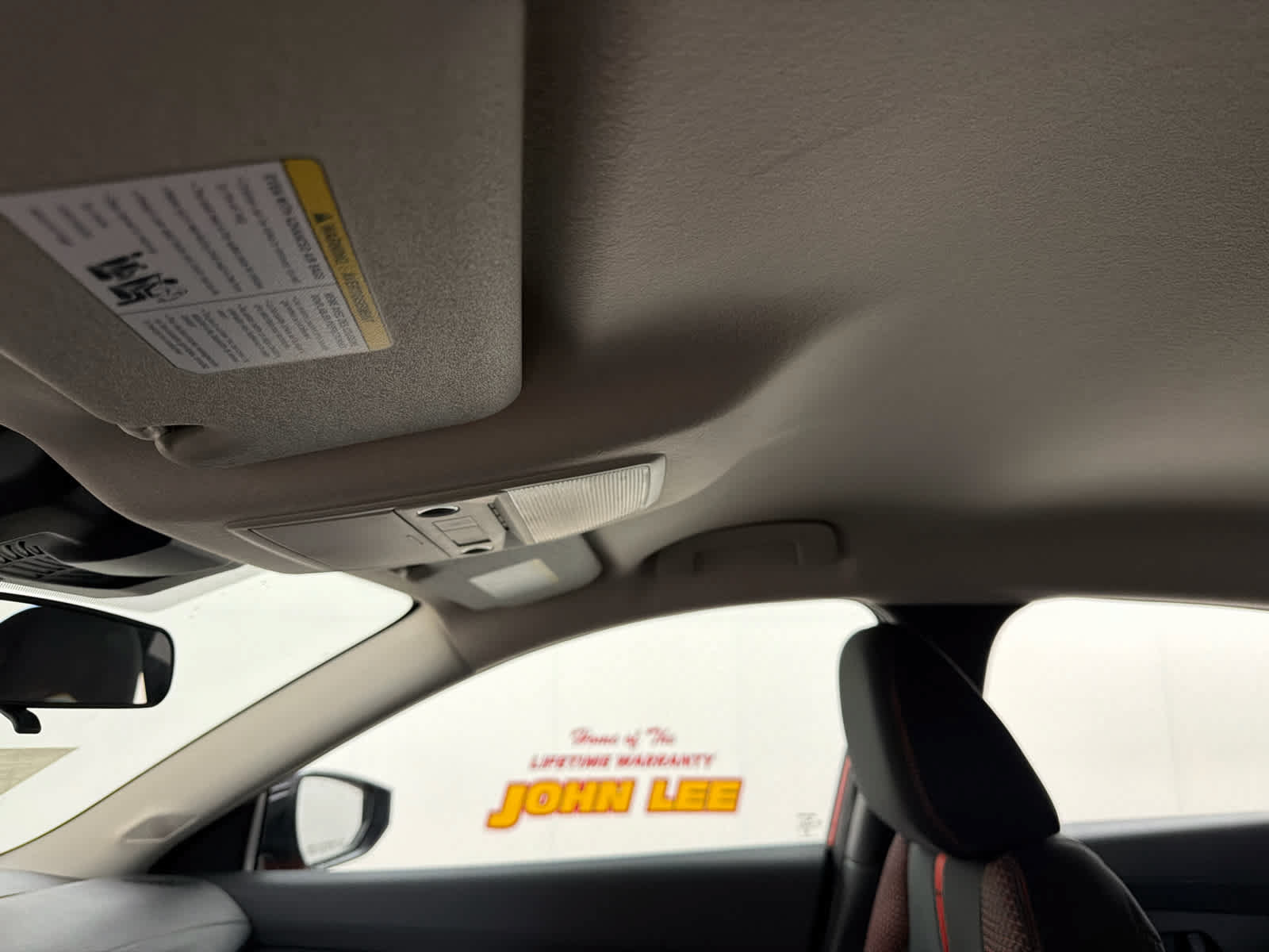 New 2027 Nissan Sentra SR w/ Floor Mat Package FWD image 14