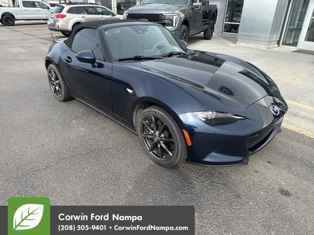 Used 2021 MAZDA MX-5 Miata Grand Touring image 3