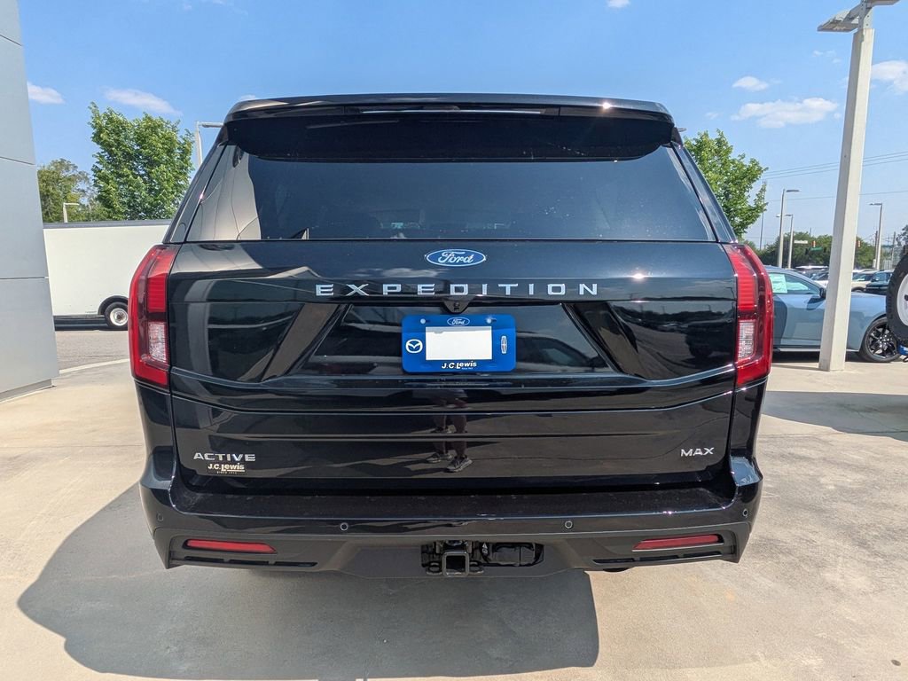 New 2026 Ford Expedition Max Active RWD image 5
