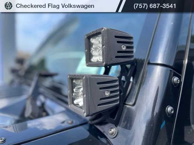 Used 2014 Jeep Wrangler Rubicon w/ Power Convenience Group AWD/4WD image 11