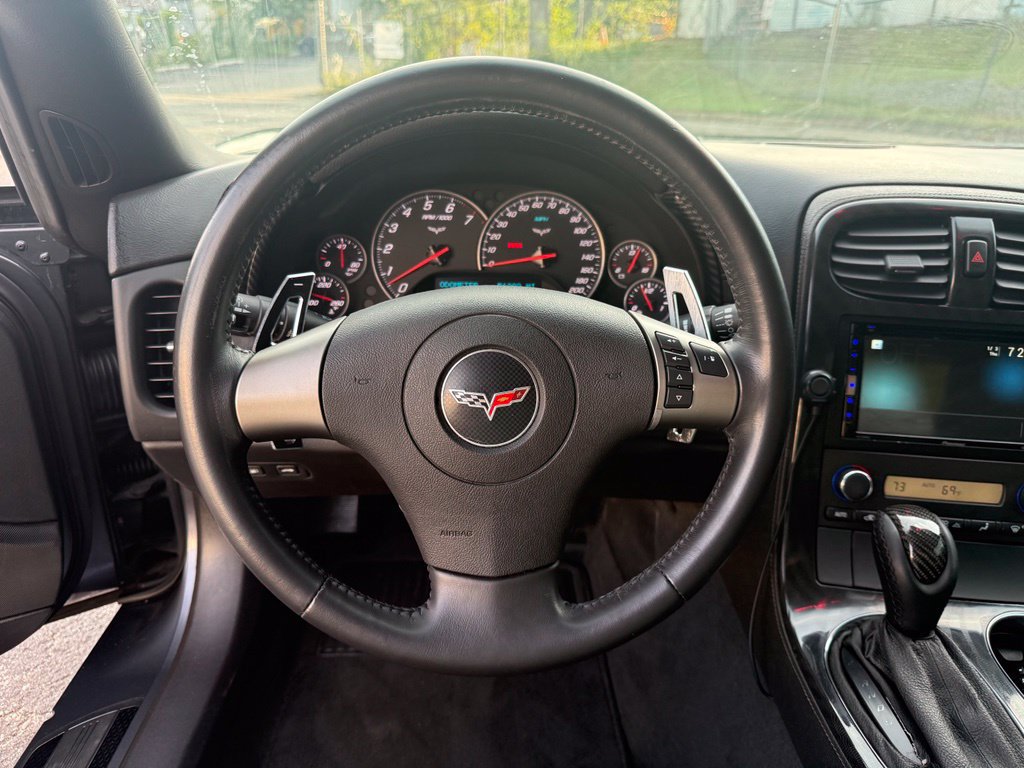 Used 2010 Chevrolet Corvette Coupe w/ 1LT RWD image 26