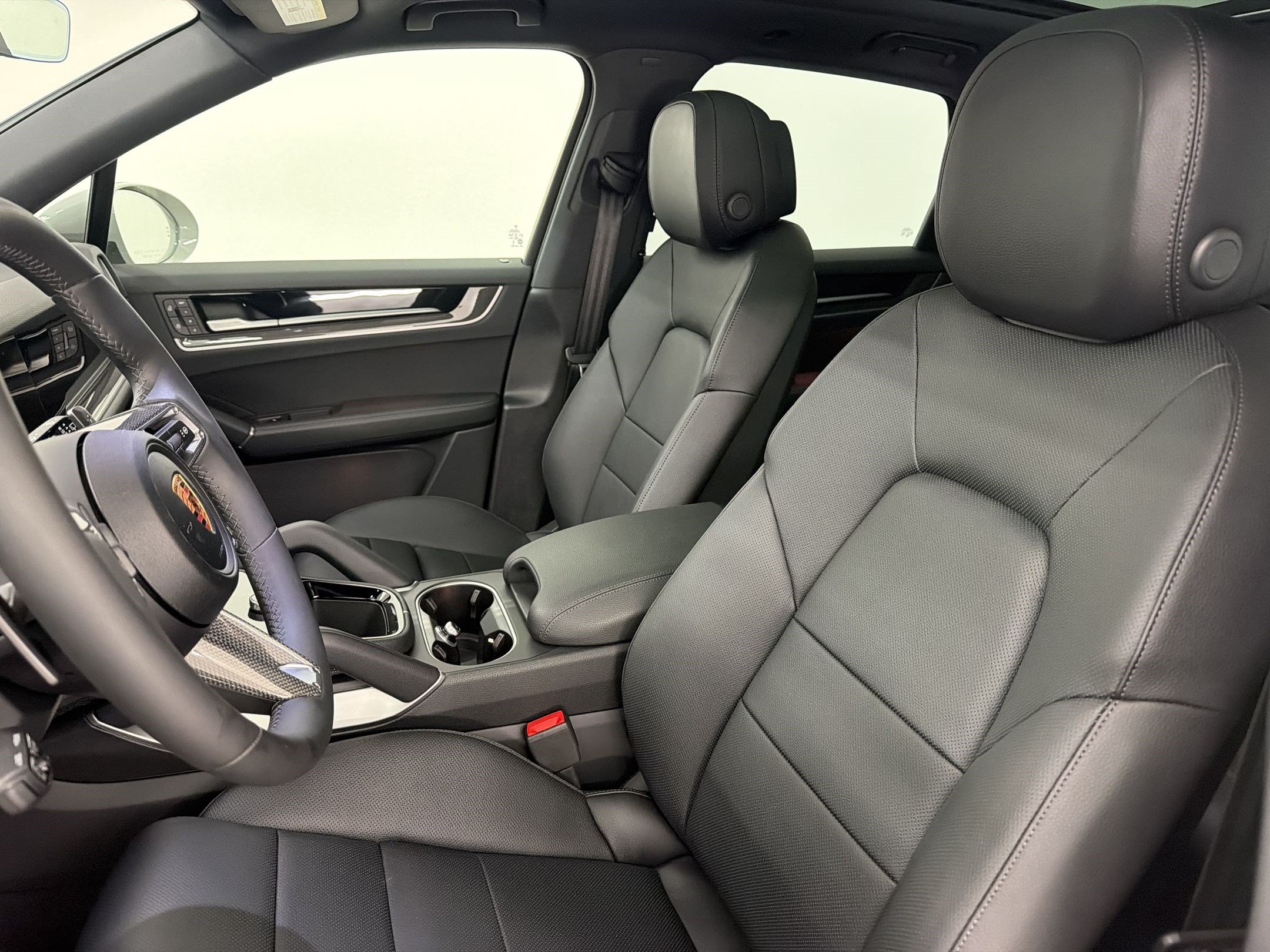 New 2026 Porsche Cayenne AWD/4WD image 5