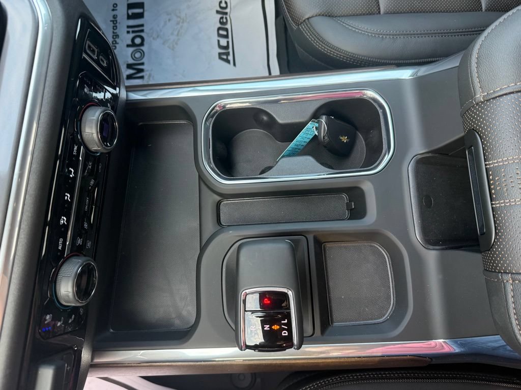 Used 2026 Chevrolet Silverado 1500 High Country w/ High Country Premium Package AWD/4WD image 39