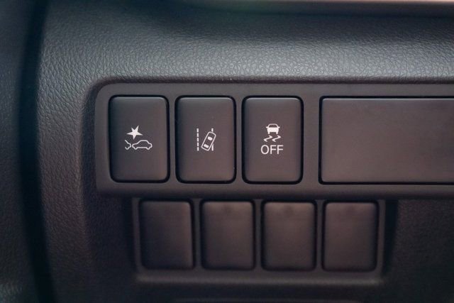 New 2026 Mitsubishi Eclipse Cross ES image 14