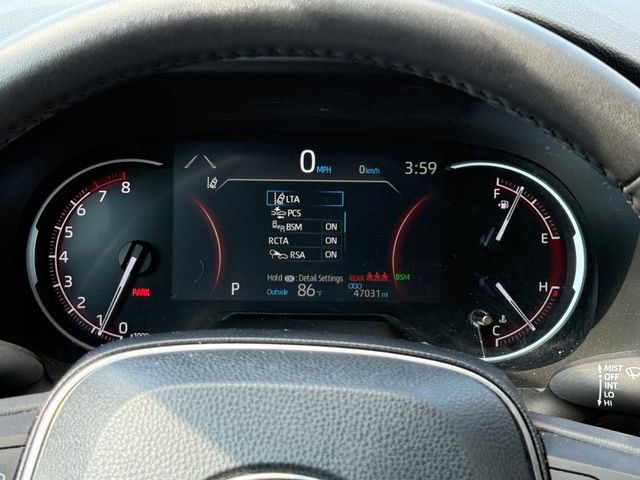 Used 2024 Toyota RAV4 Adventure image 31