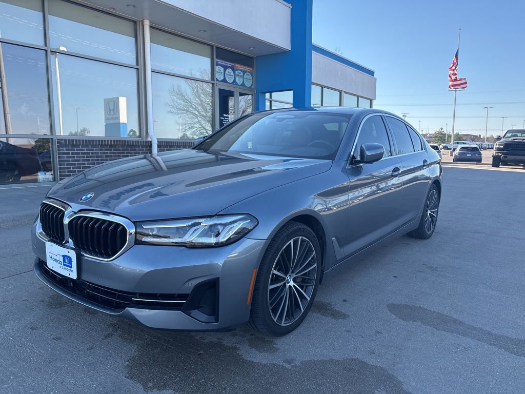 Used 2022 BMW 540i xDrive image 1