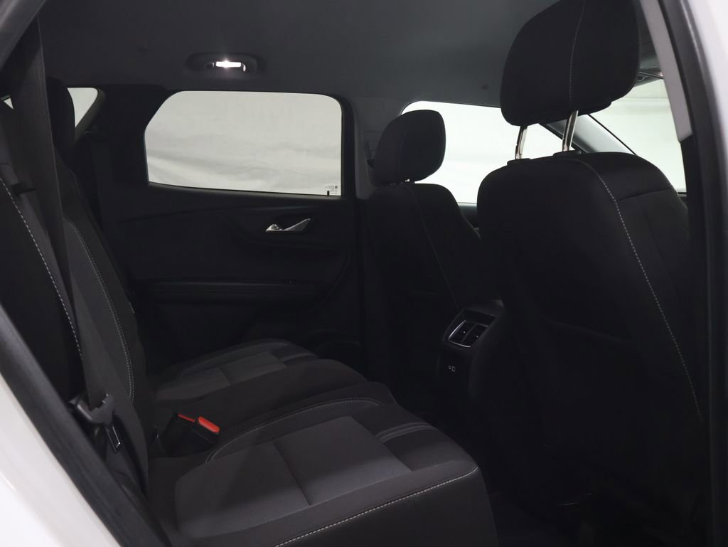 Used 2023 Chevrolet Blazer LT image 13
