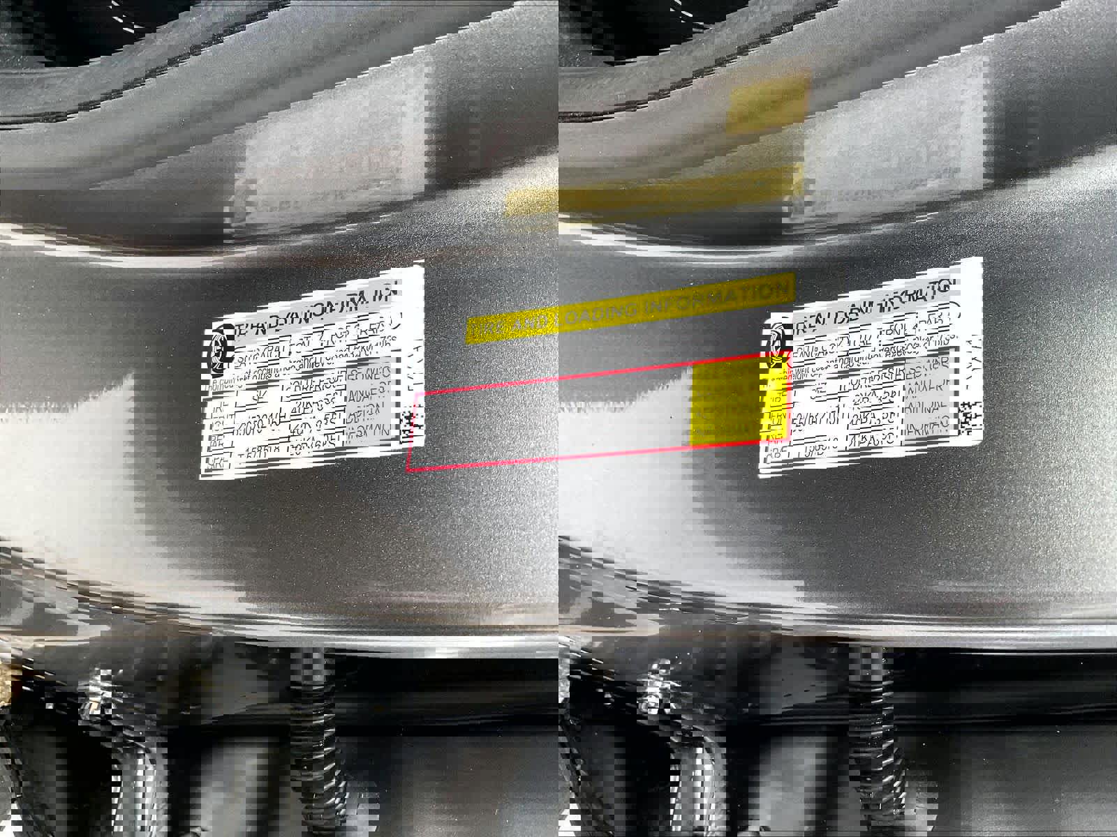 Used 2025 Acura MDX A-Spec image 37