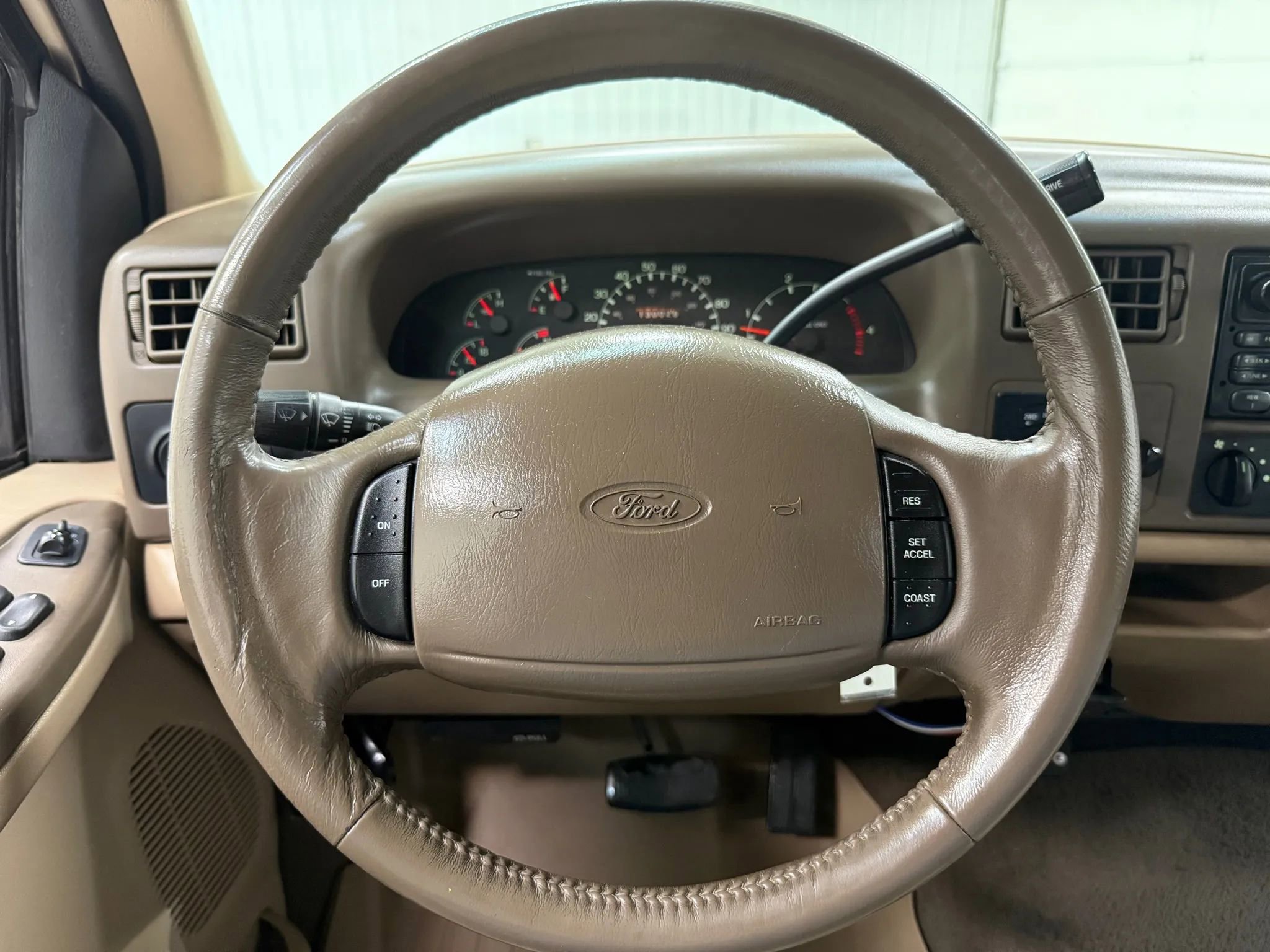 Used 1999 Ford F350 4x4 Crew Cab DRW Super Duty image 19