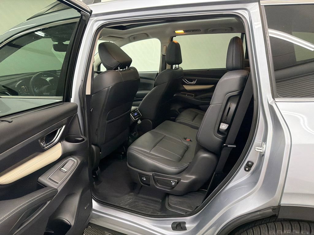 Used 2022 Subaru Ascent Limited w/ Technology Package AWD/4WD image 23