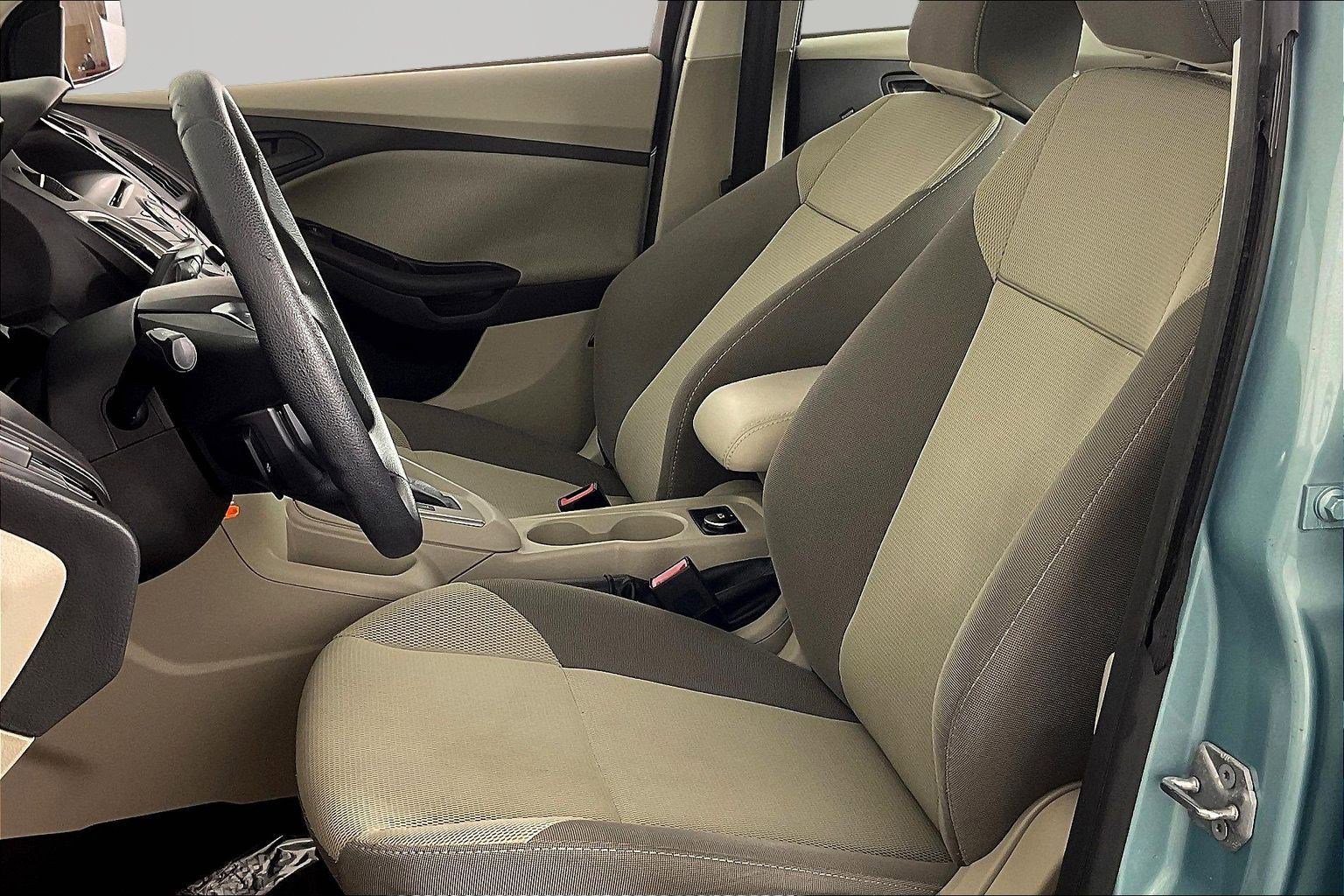Used 2012 Ford Focus SE FWD image 19