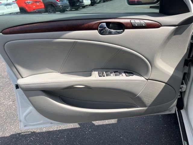 Used 2007 Buick Lucerne CXL w/ Luxury Package image 23