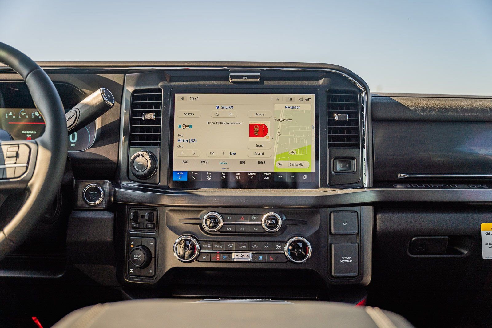 New 2026 Ford F250 Lariat w/ Black Appearance Package image 36