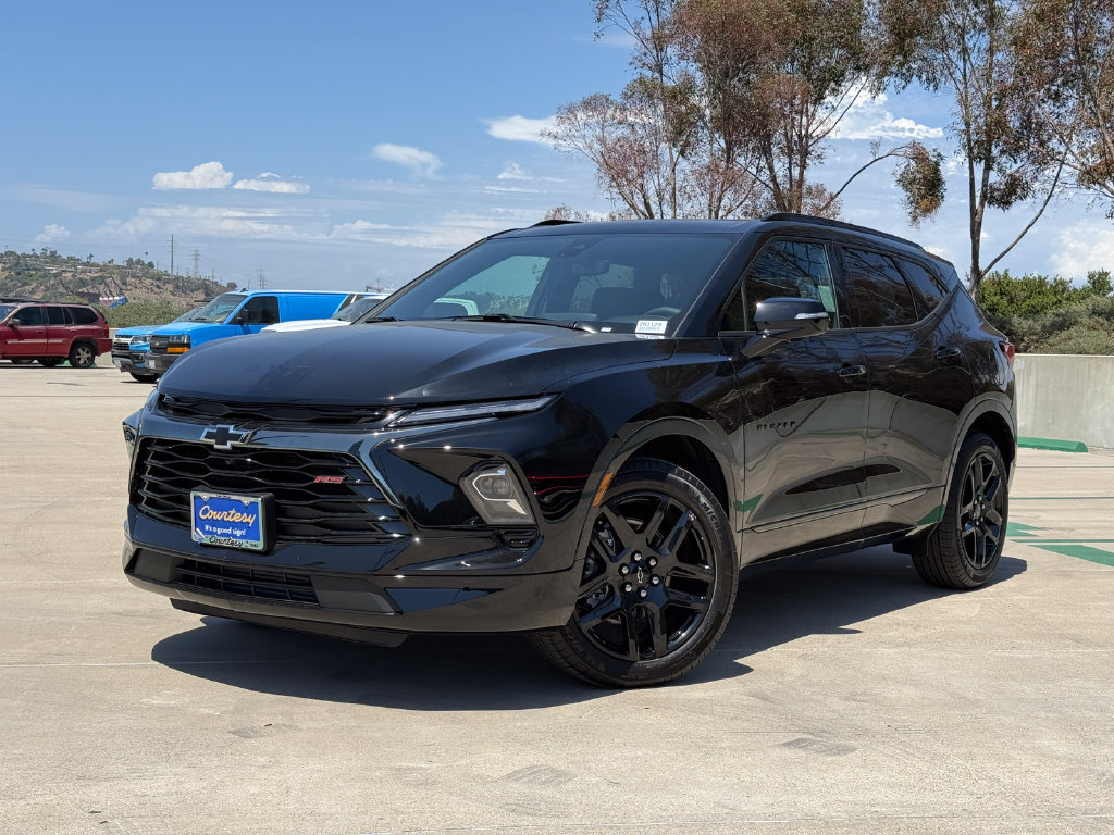 New 2026 Chevrolet Blazer RS w/ Driver Confidence II Package FWD image 2