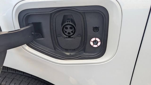 Used 2022 Ford F150 Lightning Pro image 38