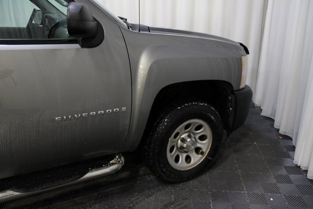 Used 2009 Chevrolet Silverado 1500 W/T image 10
