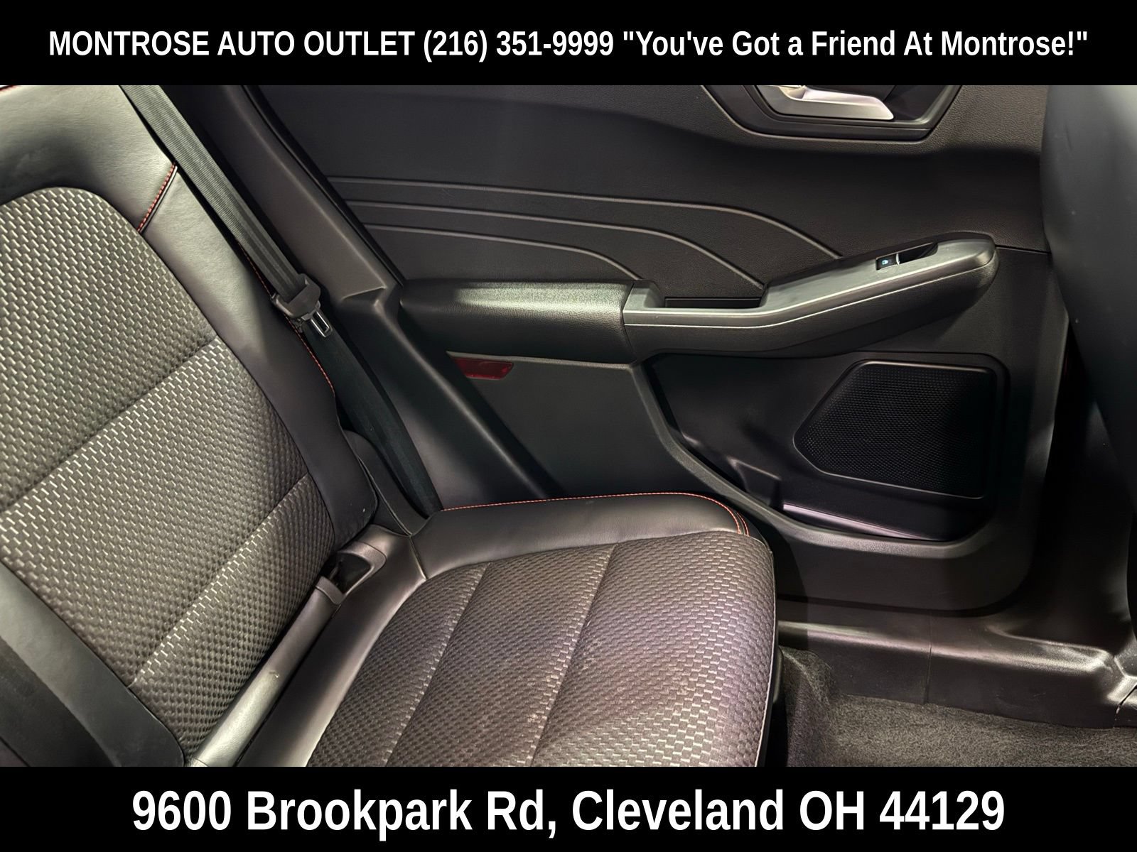 Used 2023 Ford Escape ST-Line w/ Equipment Group 301A FWD image 31