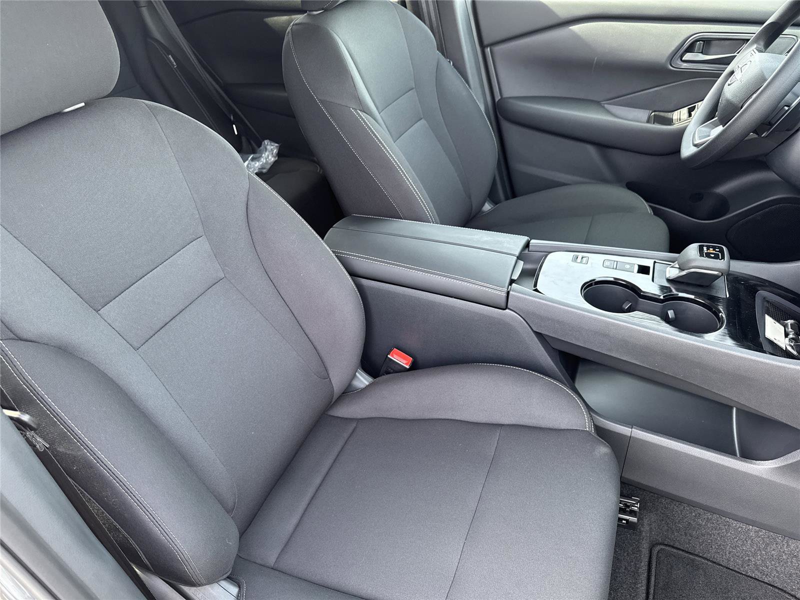 New 2026 Nissan Rogue S FWD image 34