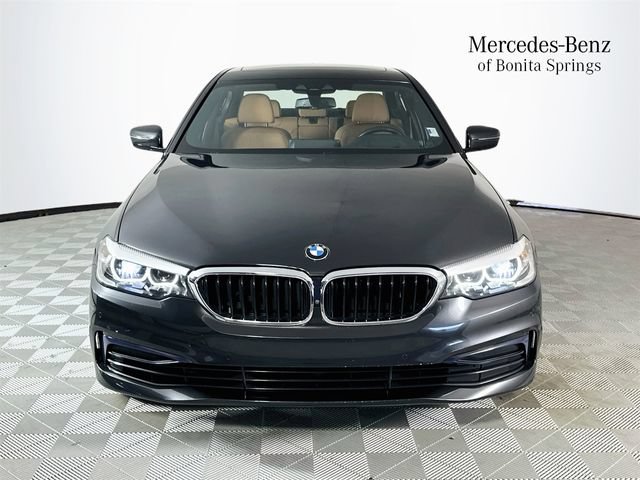Used 2020 BMW 530i xDrive w/ Premium Package AWD/4WD image 2