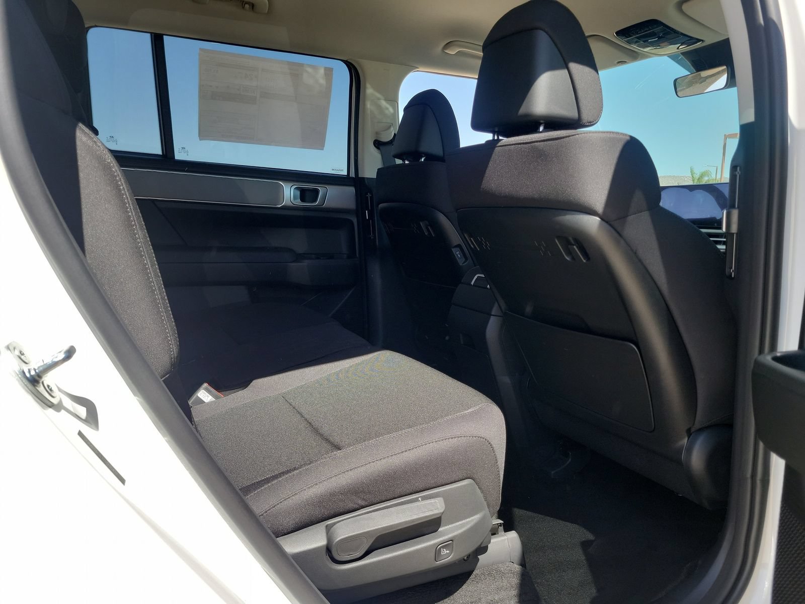 New 2026 Hyundai Santa Fe SE FWD image 18