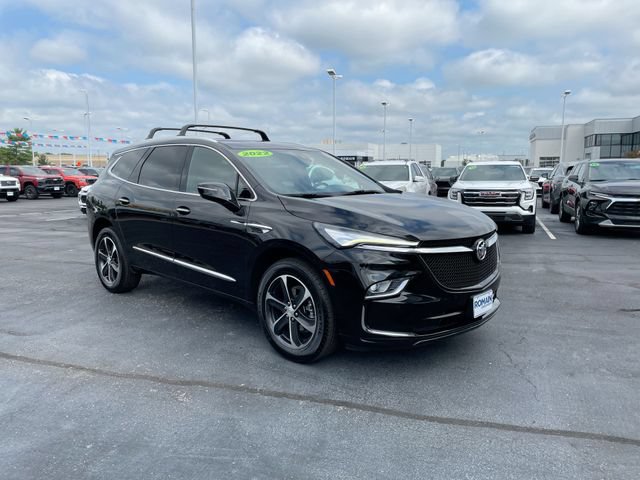 Certified 2022 Buick Enclave Essence w/ Sport Touring Edition FWD image 6