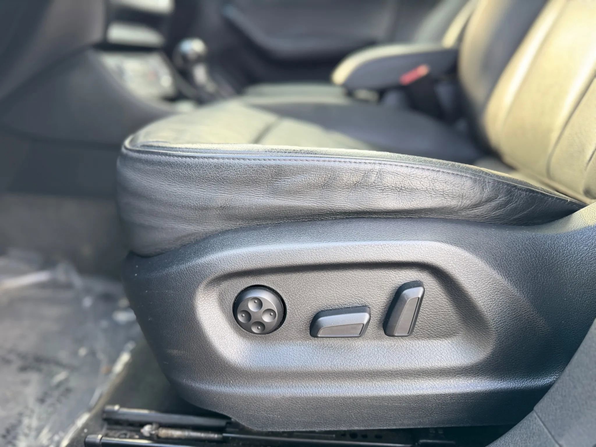 Used 2015 Audi Q3 2.0T Prestige w/ Prestige Package image 30