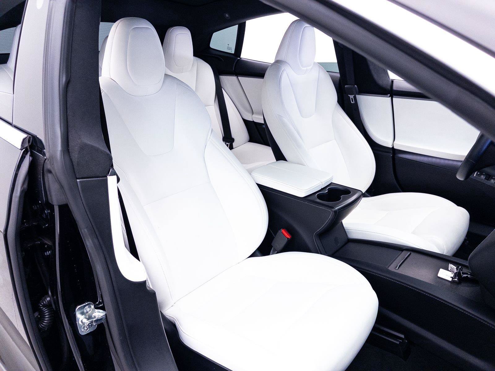 Used 2021 Tesla Model S Performance AWD/4WD image 32
