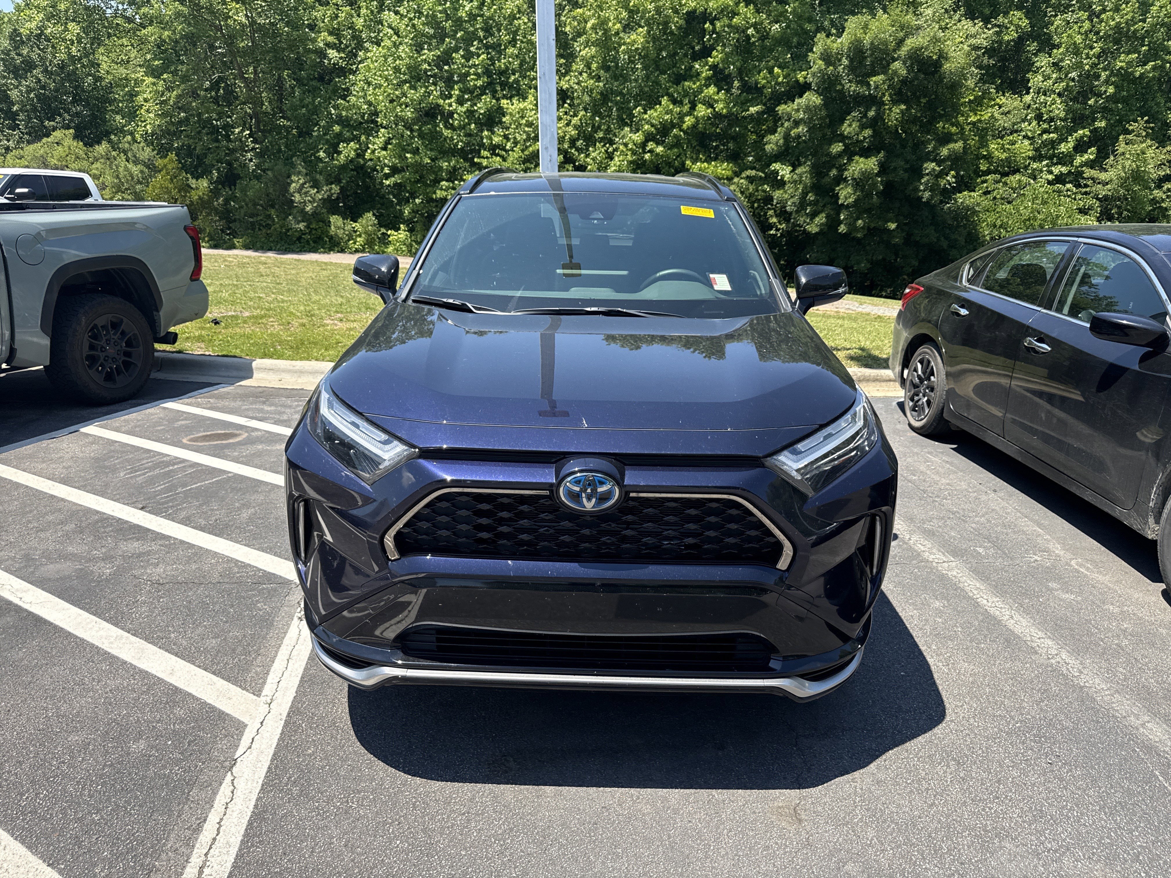 Used 2024 Toyota RAV4 XSE AWD/4WD image 38