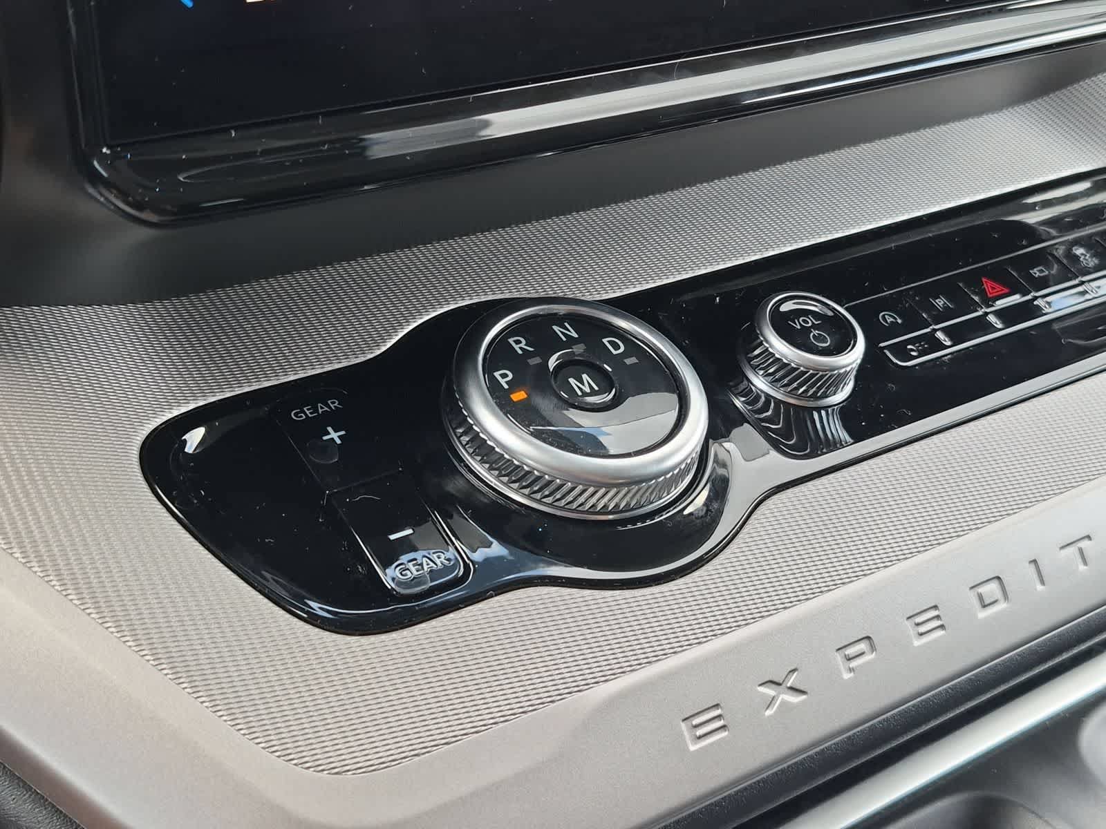 New 2026 Ford Expedition Active AWD/4WD image 31