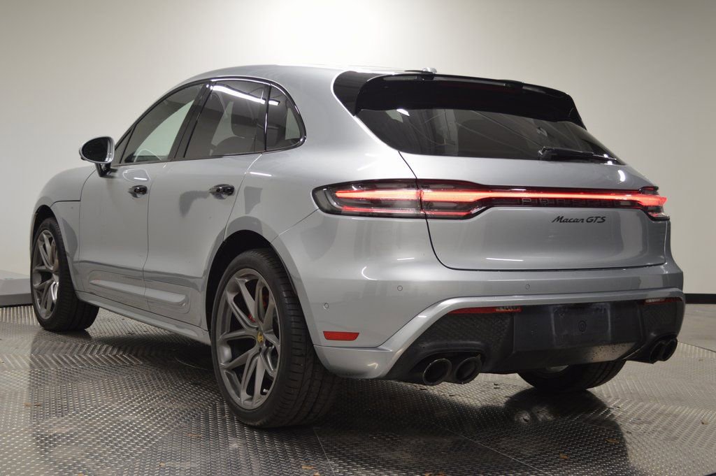 Certified 2023 Porsche Macan GTS AWD/4WD image 3
