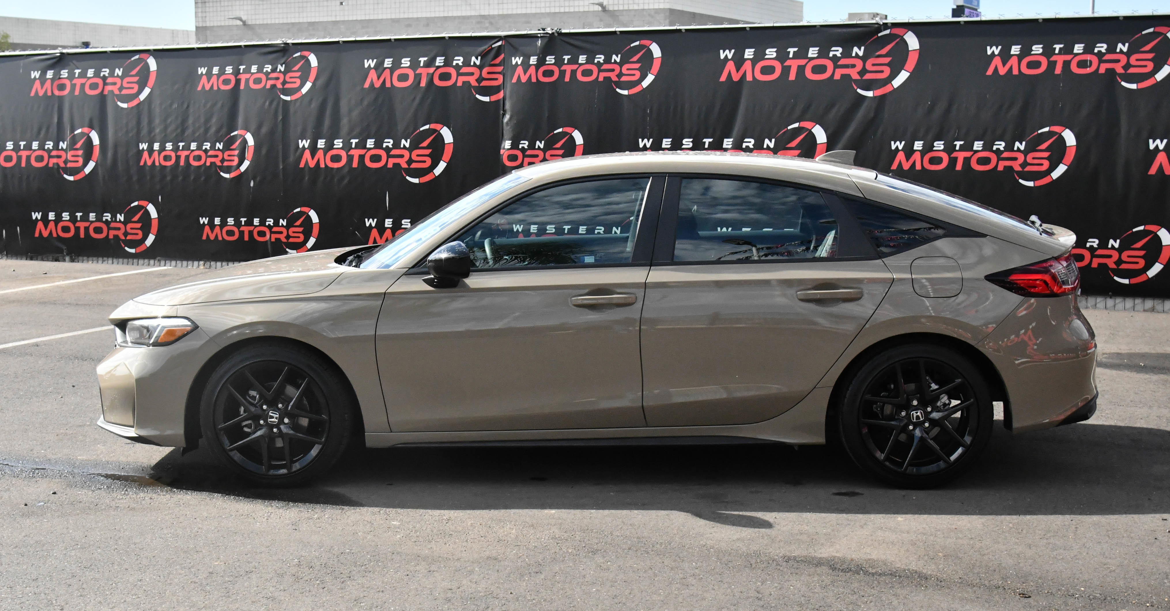 Used 2025 Honda Civic Sport image 4
