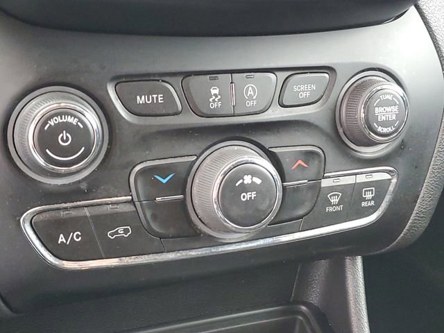 Used 2021 Jeep Cherokee Sport w/ Popular Appearance Group image 22