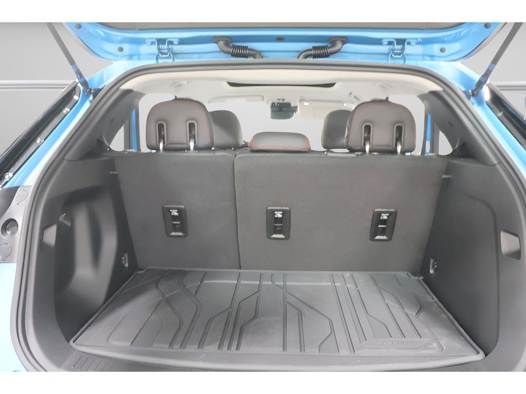 New 2027 Chevrolet Bolt RS w/ Technology Package FWD image 29