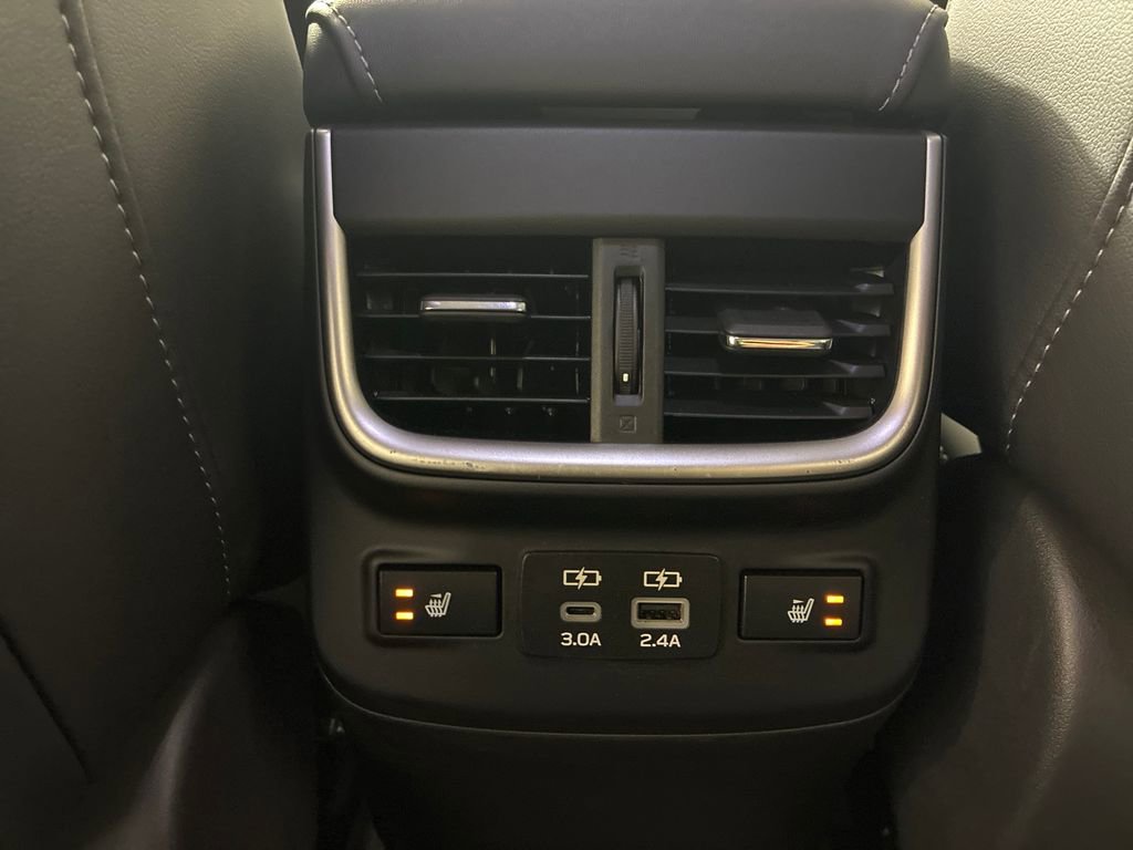 Used 2023 Subaru Outback Limited AWD/4WD image 27
