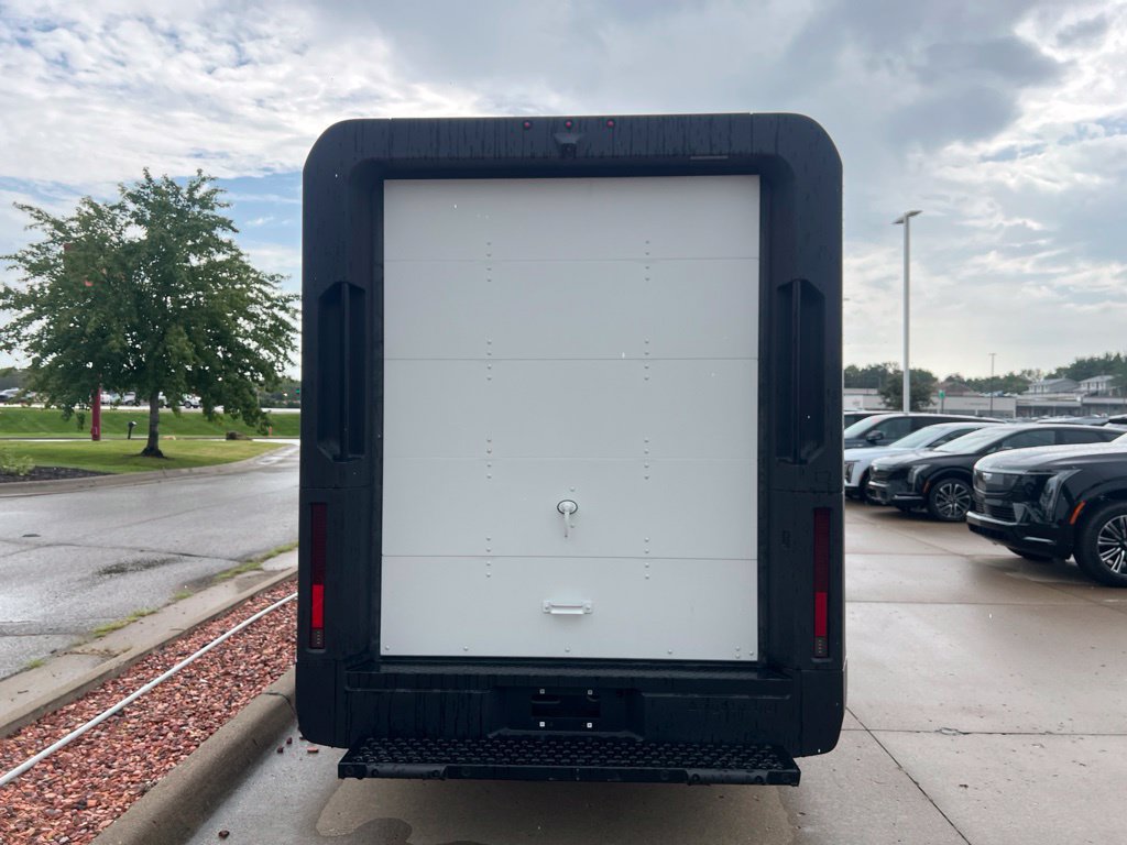 Used 2024 Chevrolet Brightdrop 600 w/ Commercial Equipment Package AWD/4WD image 8