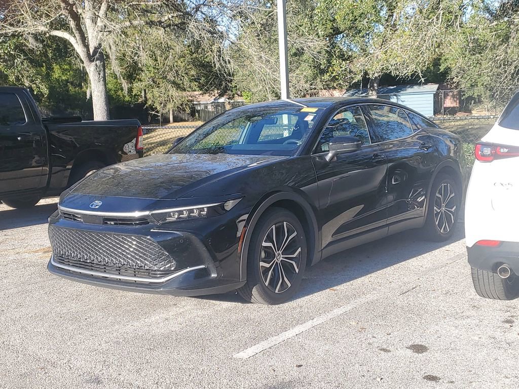 Used 2023 Toyota Crown Limited