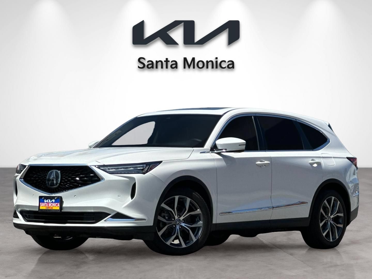 Used 2024 Acura MDX w/ Technology Package FWD image 2