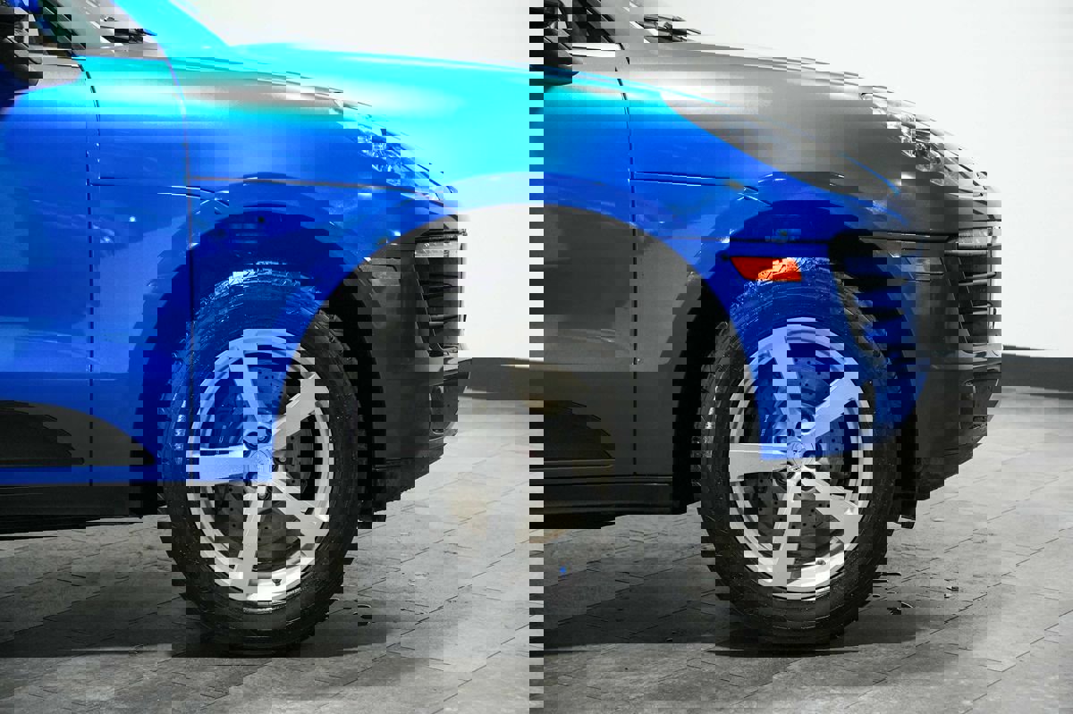 Used 2018 Porsche Macan AWD/4WD image 9