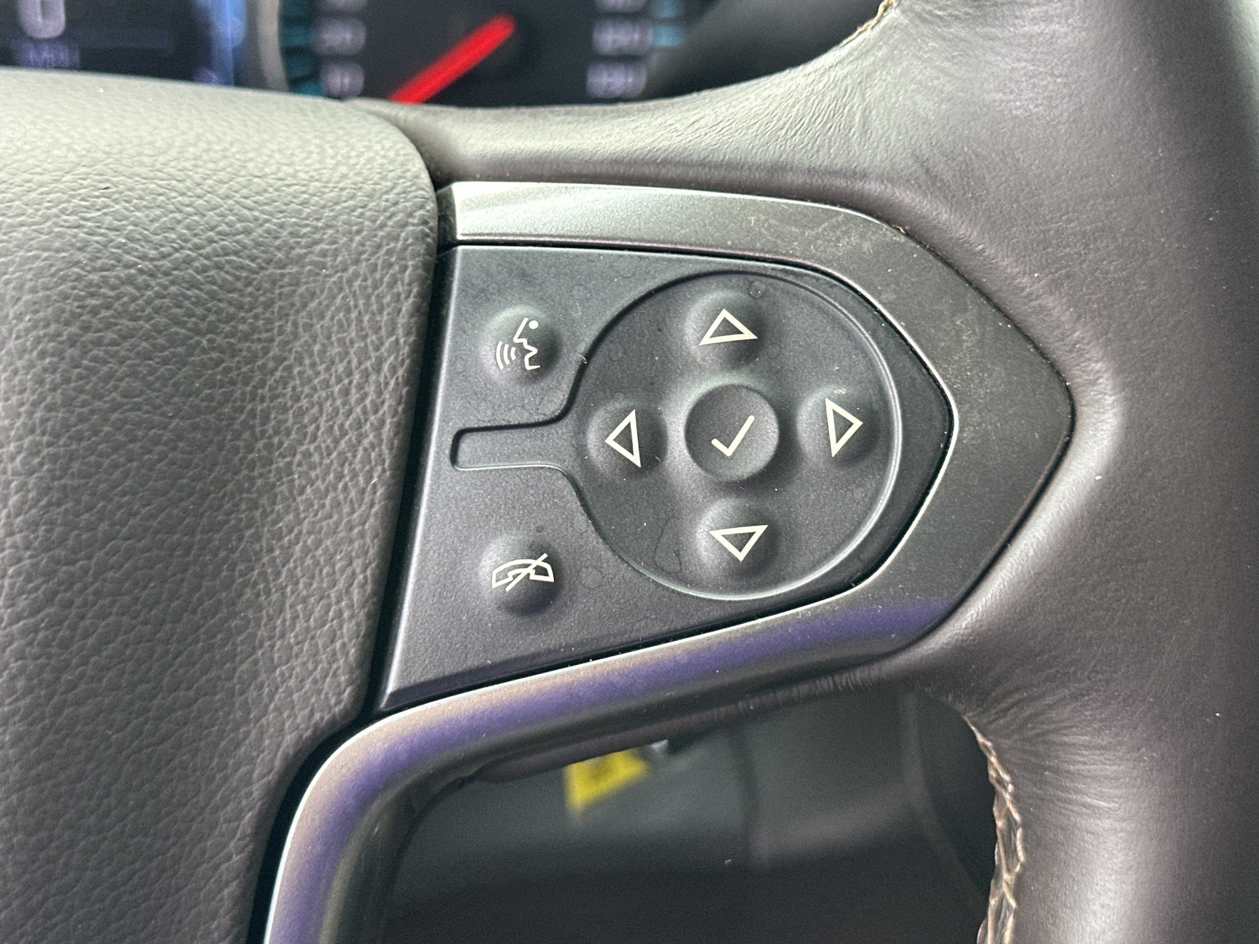 Certified 2017 Chevrolet Silverado 1500 LTZ w/ Sport Package image 26